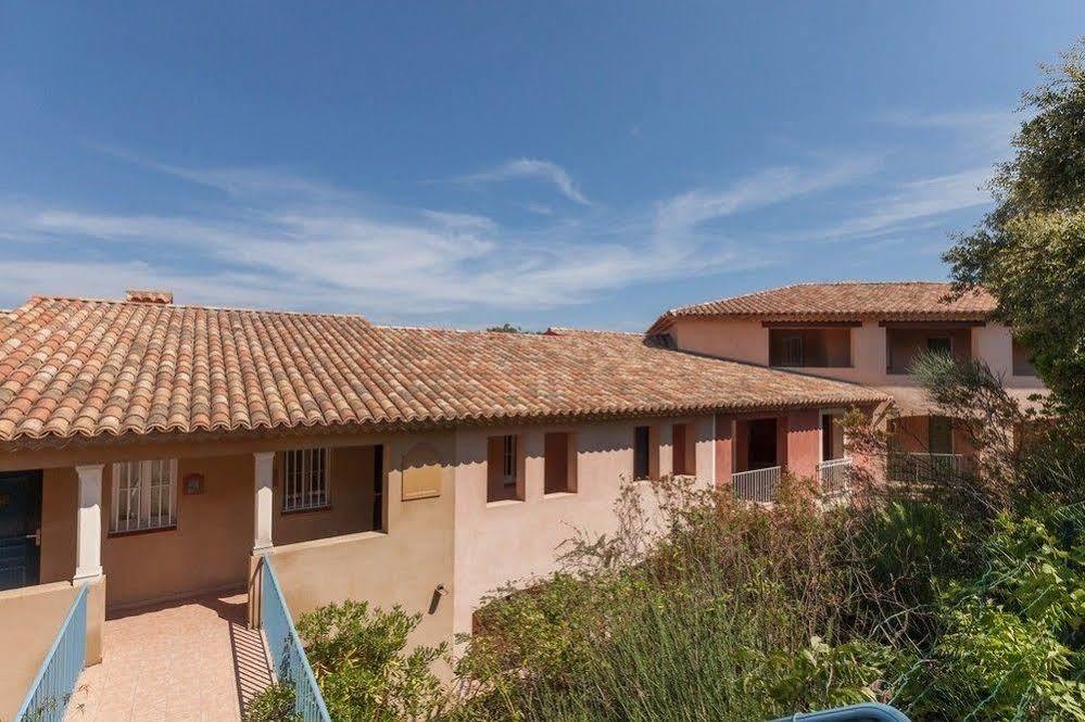 P&V Residence Le Hameau Des Issambrr Sainte-Maxime Exteriér fotografie